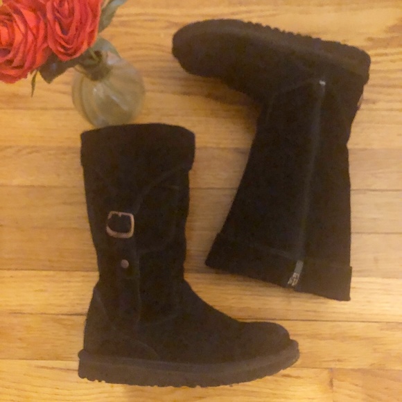 UGG | Shoes | Ugg Blackblack Suede Boot 